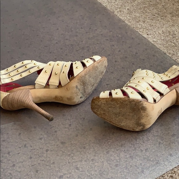 BCBG leather studded heels - Picture 4 of 5